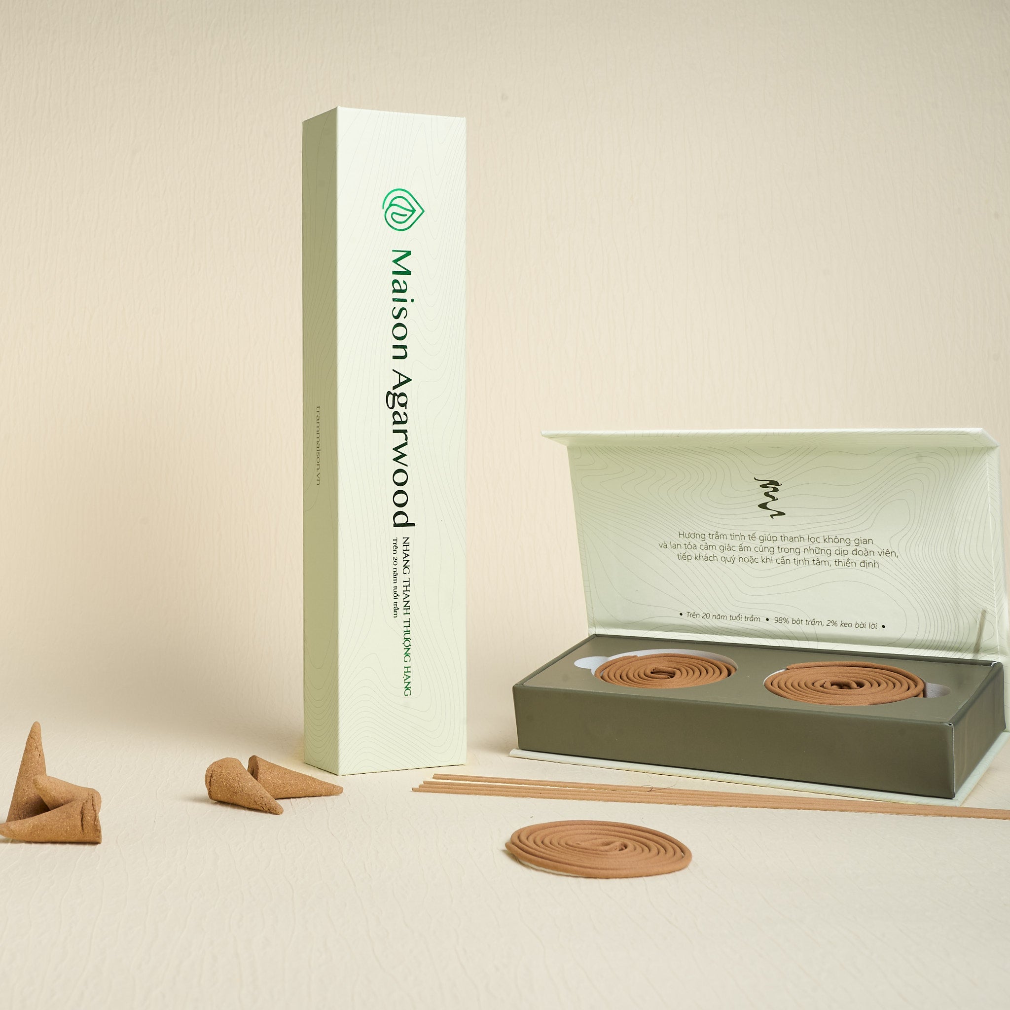 Trầm hương thượng hạng 20 năm tuổi